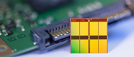世界最小的 16nm NAND 快閃記憶體裝置