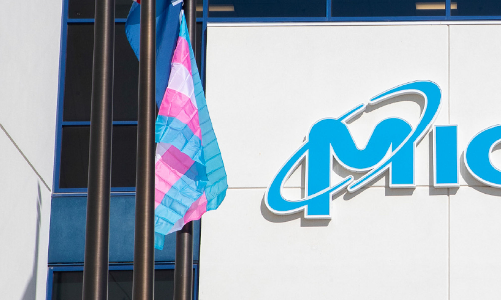 美光承认跨性别者权利