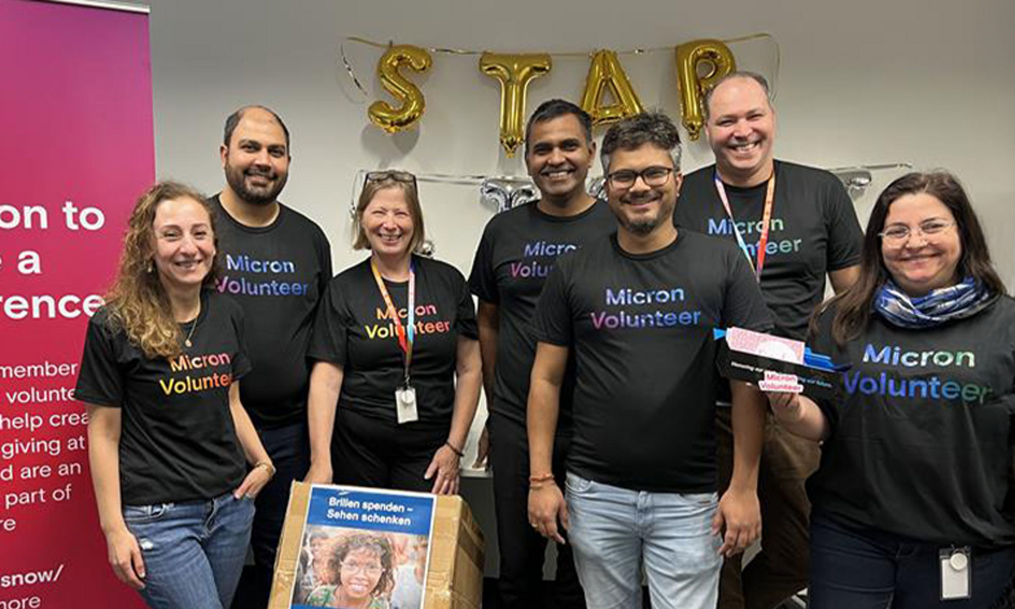 美光庆祝公司志愿者达成 100 万小时服务时间，并号召大家向他们学习