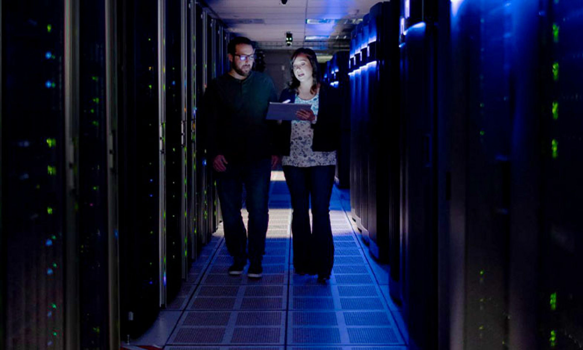 DDR5 结合第四代英特尔®至强®可扩展处理器：重塑性能标杆