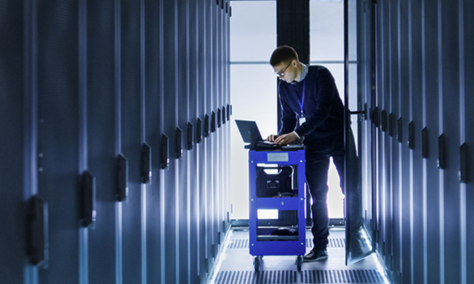 探讨：采用美光 6500 ION 的 Cassandra 性能