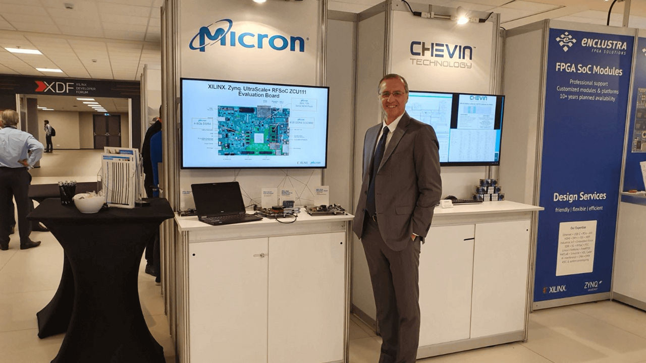 Donato Bianco at the Micron booth during the 2019 XDF in Den Haag