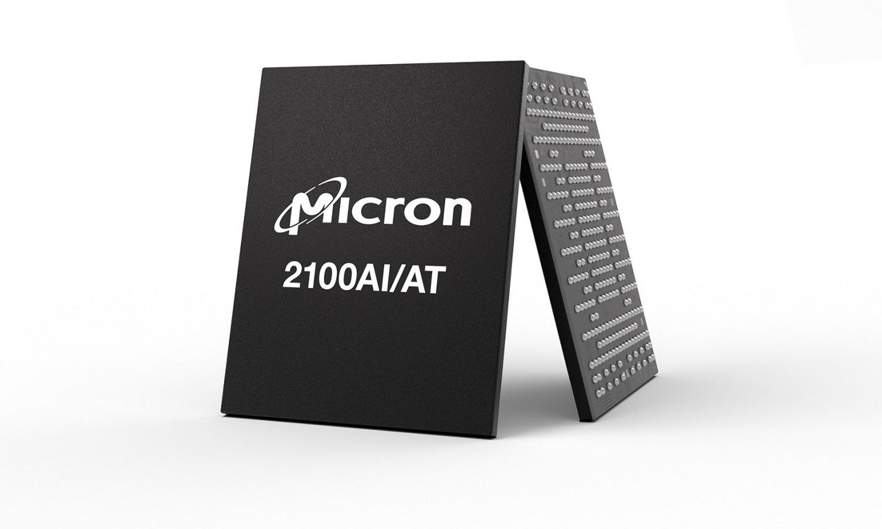 Micron 2100AT SSD front and back 