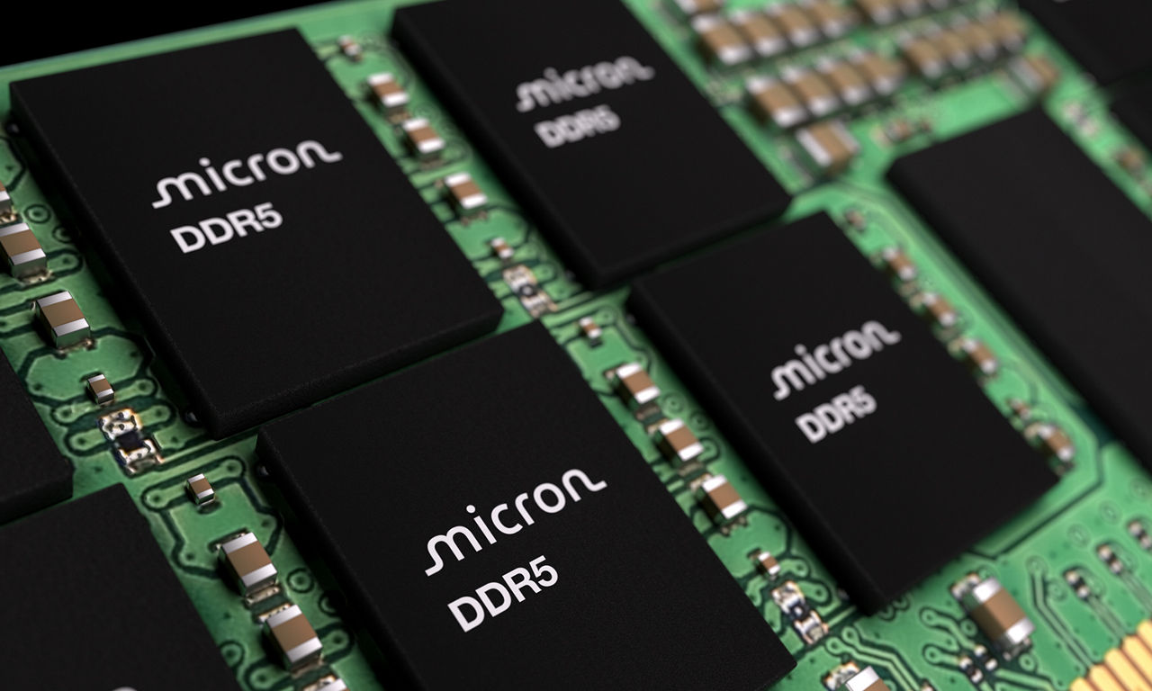 DDR5 components on a Micron module