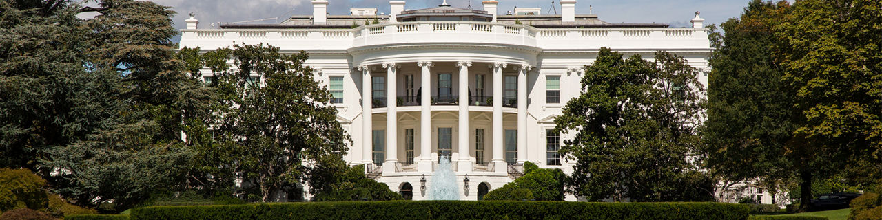white house front image